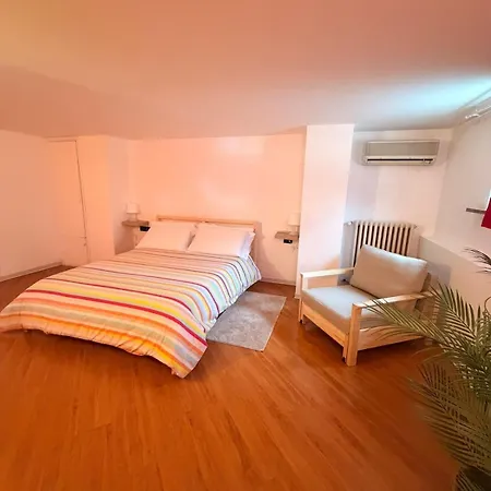 Arya & Sole Home- Nel Cuore Di Marina Centro, 아파트 리미니